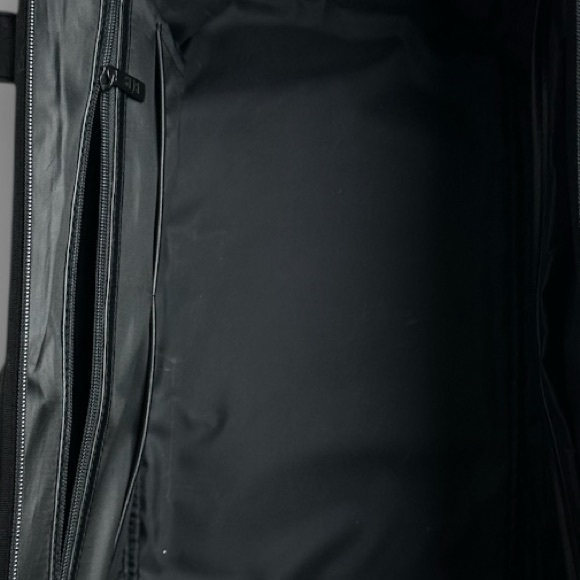 Sold - Picture 1 of 1